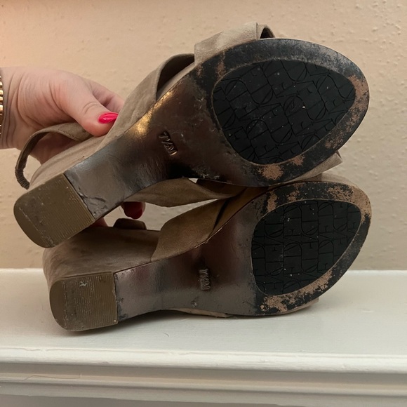 DVF Suede Nude Wedges - Picture 3 of 5